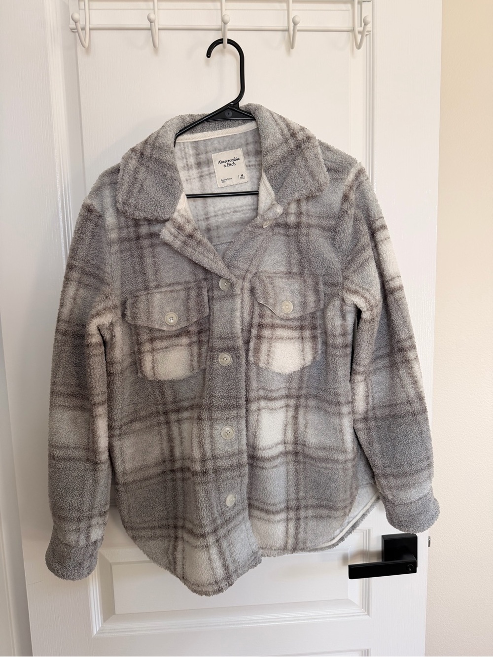 Abercrombie & Fitch Light Gray Plaid Sherpa Jacket